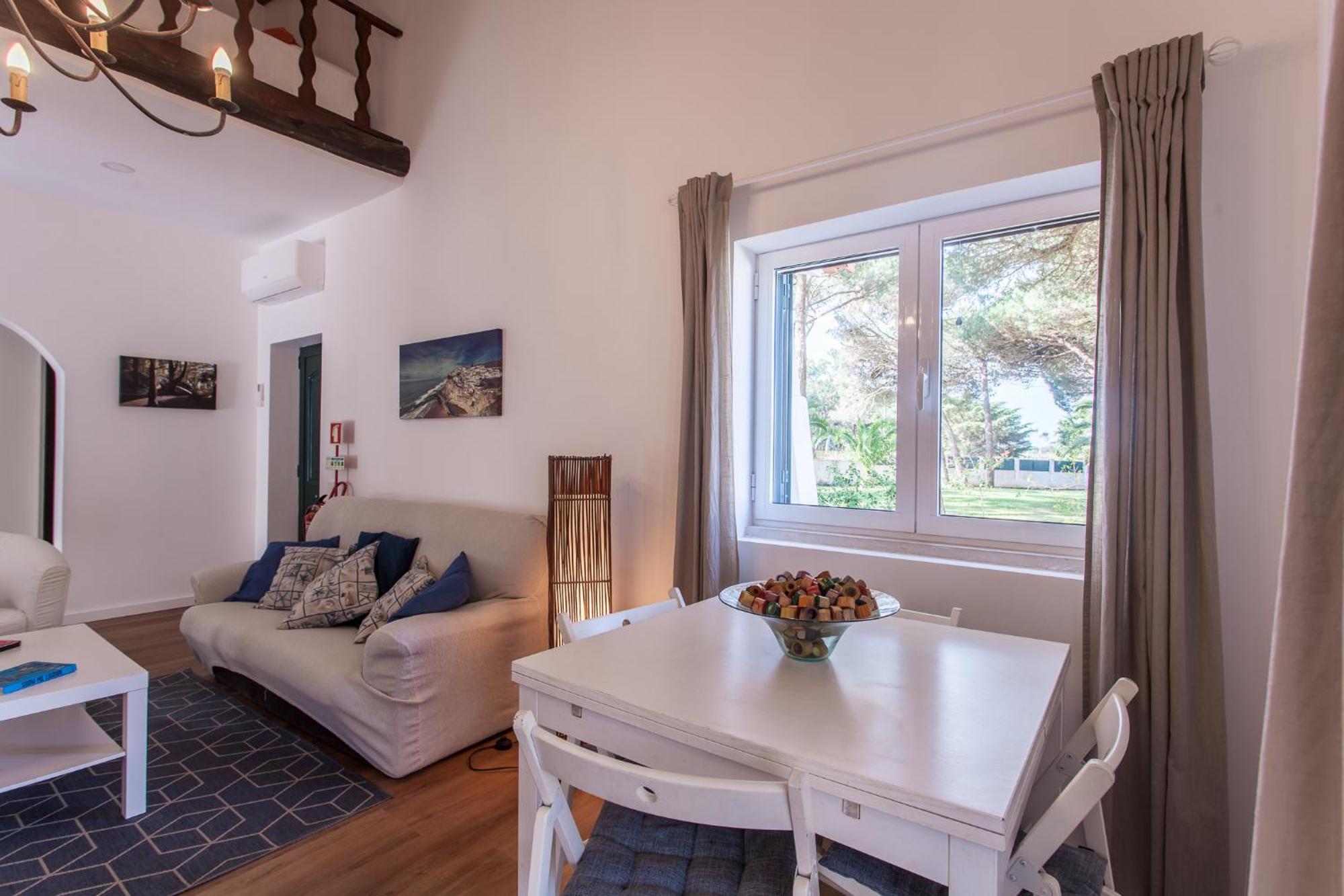 Ocean, Pines And Mountain - Renovated February 2025 - Ac Villa Colares Buitenkant foto